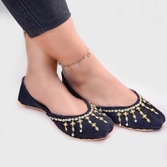 Basera (Black)