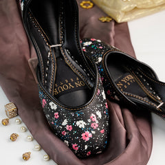 Floral Noir