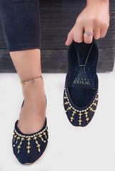 Basera (Black)
